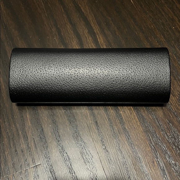 Authentic Burberry Black Sunglass Glasses Hard Case Brown Interior Unisex - Picture 5 of 11